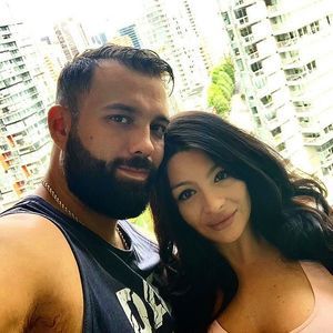 Meet your Posher, Laure